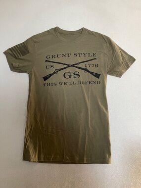 Grunt Style Men's Olive Green Short Sleeve Tee with Black Patriotic Graphic
